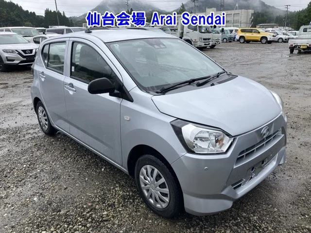Daihatsu Mira e:S LA350S 2021